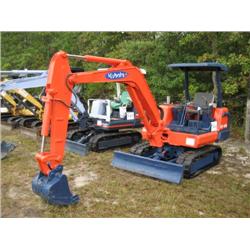 KUBOTA KX-026 HYDRAULIC EXCAVATOR