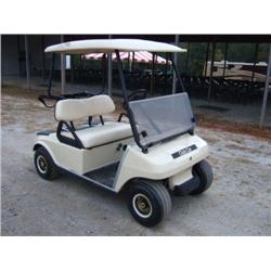 CLUB CAR ELECTRIC GOLF CAR