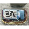 Image 2 : (2) Mac #82A-OA-BAA Manifold Flow Controls