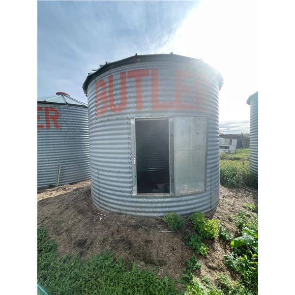 Butler 3-ring grain bin