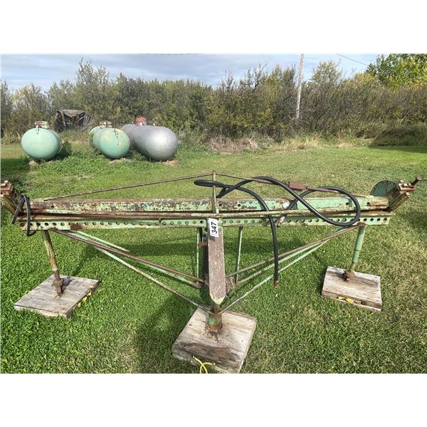 8 ft Hyd brake c/w ram