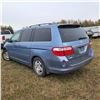 Image 6 : 2006 Blue Honda Odyssey 6 pass van, full load, slight body damage, 337,862kms SN. SFNRL38756B507181