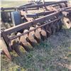 Image 5 : Approx 12ft Tandem Disc c/w hyd ram & 4 Case weights, good rubber. Can be lifted on your trailer