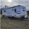 Image 1 : 2007 Dutchmen Holiday Trailer, tandem axle, 26 ft c/w 1 slideout, sleeps 6, has keys, awning is poor