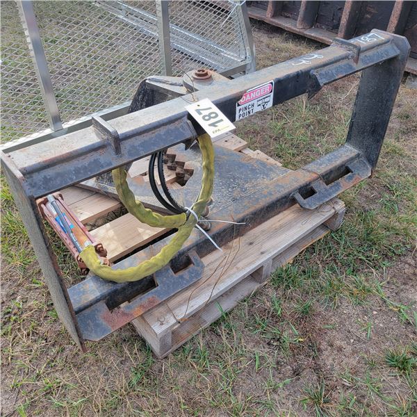 Bobcat hyd. Tree grapple