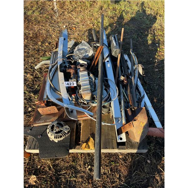 1 Pallet misc. steel, parts, jackall etc.