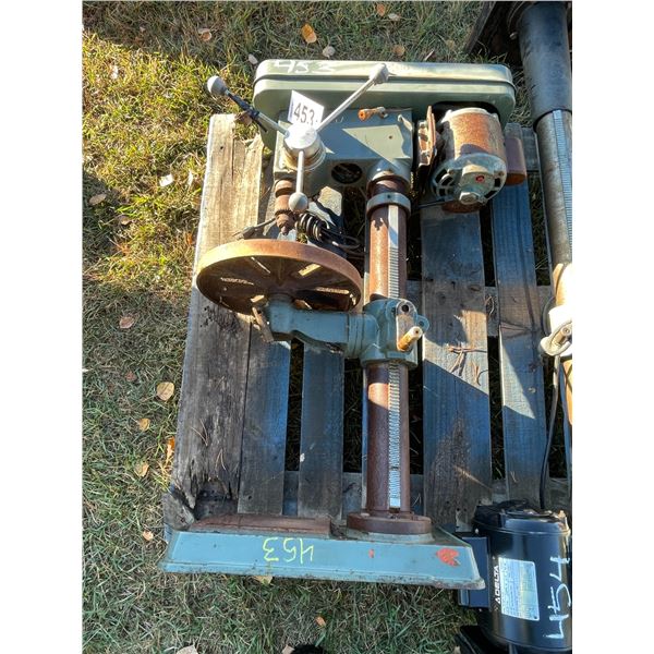 16 spd drill press, works