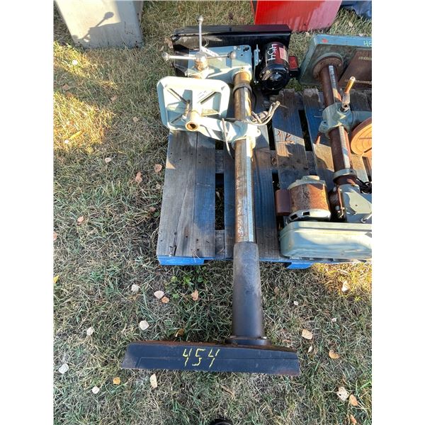 Delta Drill Press, Bench Star 16spd Drill Press, works