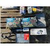 Image 3 : 1/2in Air tool, various sockets, screwdrivers, punch set, WD-40 & tool kit