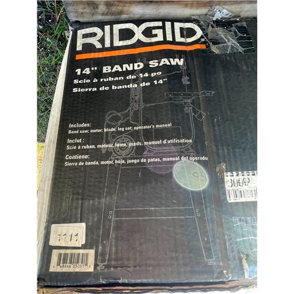 Rigid 14in Band Saw as new