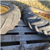 Image 3 : 4- 12-hole rims c/w 7.50-18 tires