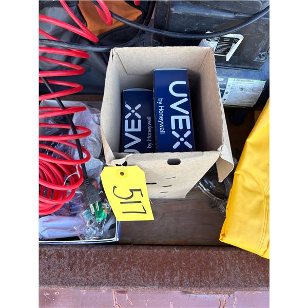 H&H Rain suit XL, various sun glasses (new), small compressor, Pro regulator, Dremel vesta, 3 bags 1