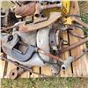 Image 3 : Pipe cutters, Rigid 400 pipe threader, contents on pallet