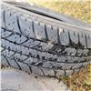 Image 3 : 1- New P195/75R14, 1- 9.50x16.5, 2- P185/65R14