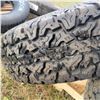 Image 3 : 6- 9.50R16.5 Tires