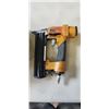 Image 2 : NEW 50FT AIR HOSE AND STANLEY AIR NAILER