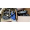 Image 1 : 5 VARIOUS CARRY BAGS AND DUFFLE BAGS