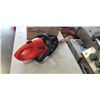 Image 2 : PET AUTO VACUUM WITH ELECTRIC HEDGE TRIMMER AND 75MPH BLOWER