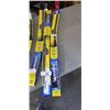 Image 3 : LOT OF 4 AS NEW MICHELIN WIPER BLADES 26"
