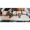 Image 1 : 3 CHAIN CINCHES AND DEWALT CIRCULAR SAW