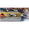 Image 2 : TWO PAIRS OF SKIS