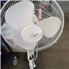 Image 2 : FLOOR FAN