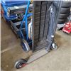 Image 1 : ELECTRIC SCOOTER POWERS ON