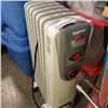 Image 2 : DELONGHI OIL HEATER