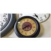 Image 3 : 3 LARGE CLOCKS