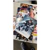 Image 2 : LOT OF HOCKEY COLLECTIBLES