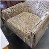 Image 4 : UTTERMOST CHAIR
