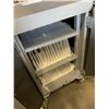 Image 2 : ROLLING WAREHOUSE POWER CHARGING STATION