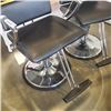 Image 3 : CHROME AND BLACK ADJUSTABLE BARBERS CHAIR