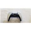 Image 2 : PS5 WHITE DUALSENSE WIRELESS CONTROLLER - TESTED WORKING, RETAIL $94