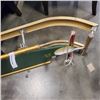 Image 2 : VINTAGE SKI SLED