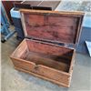 Image 2 : WOODEN CHEST