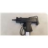 Image 2 : 9MM UZI CO2 AIRSOFT GUN WITH MAGAZINE