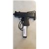 Image 3 : 9MM UZI CO2 AIRSOFT GUN WITH MAGAZINE