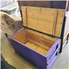 Image 2 : MULTICOLOR WOOD TRUNK