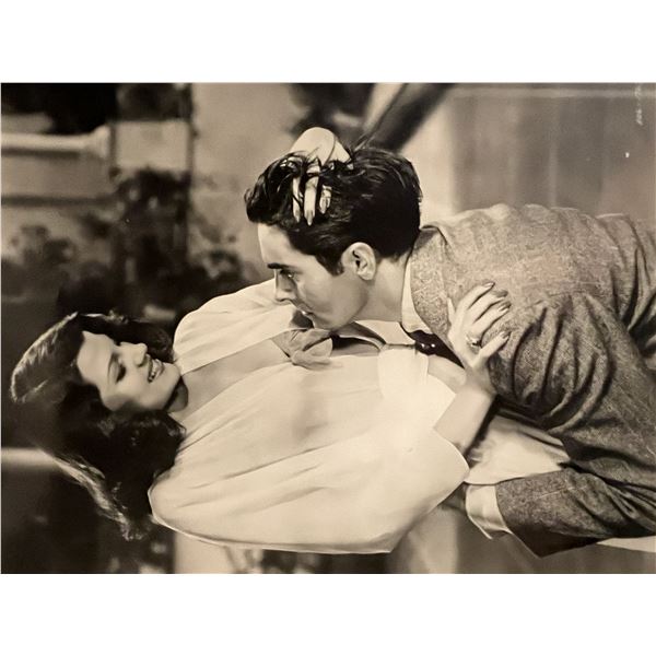 Rita Hayworth unsigned photo