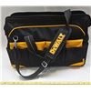 Image 1 : LARGE DEWALT ZIPPERED TOOLBAG BARELY USED