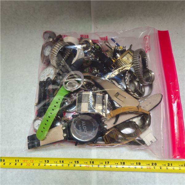 BAG OF VARIOUS MISC WATCHES
