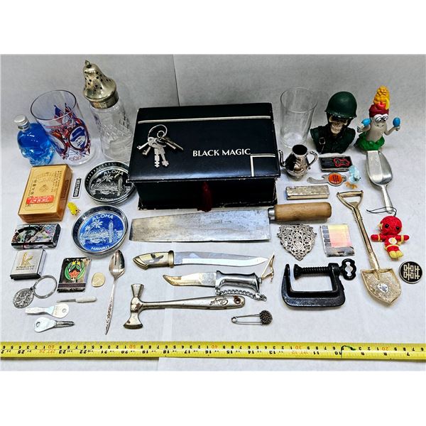 VINTAGE SMALLS LOT KNIVES TOOLS COLLECTIBLES