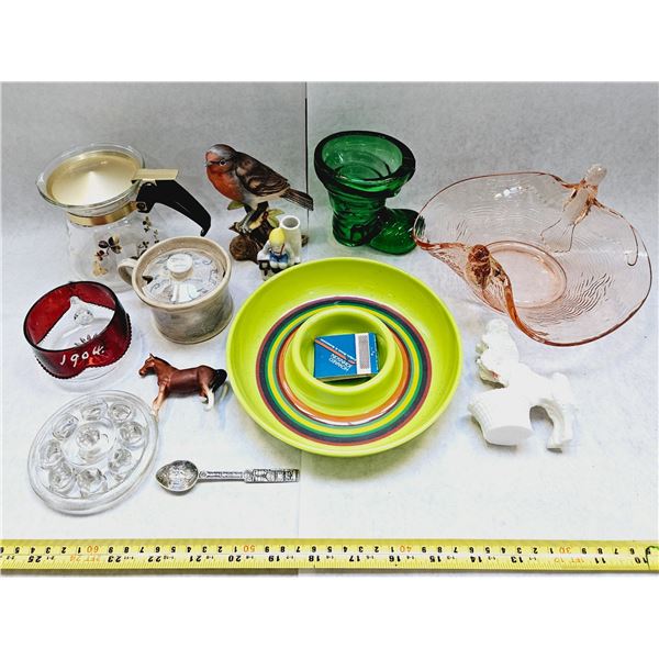 MISC VINTAGE DECOR LOT COLLECTIBLES AS IS