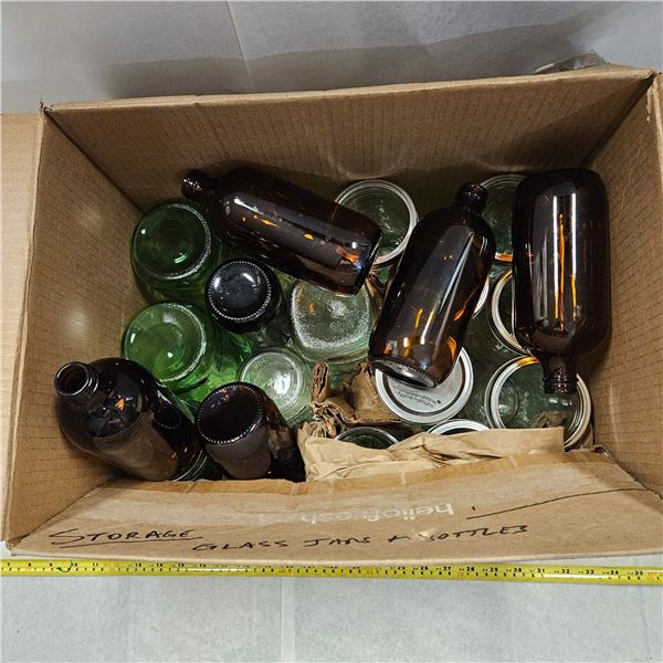 BOX OF GREEN GLASS BALL JARS BALL FREEZER JARS