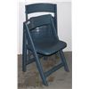 Image 1 : TWO FOLDING CHAIRS