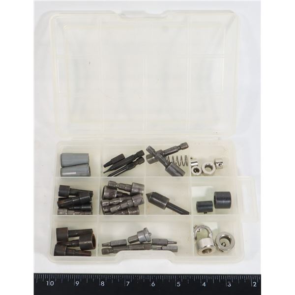 ORGANIZER SET FULL OF BITS