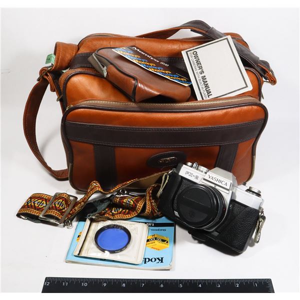 YASHICA FX-2 MADE IN JAPAN CAMERA