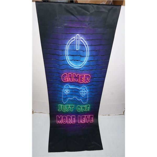 "GAMER" CURTAIN 22X63"