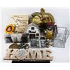 Image 1 : LOT OF MISC HOME DECOR